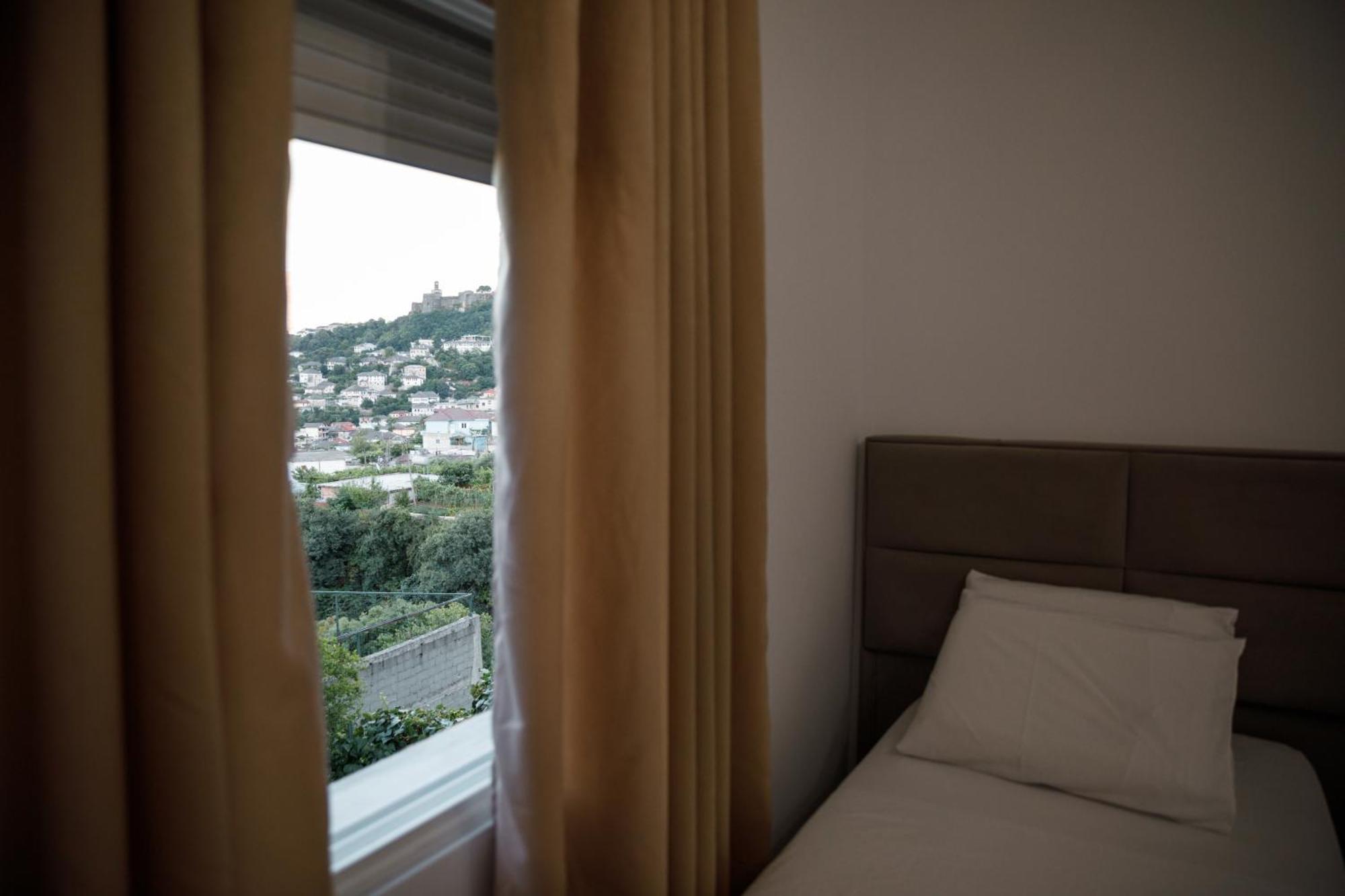 Vila Agimi 65 Gjirokastër Exterior foto